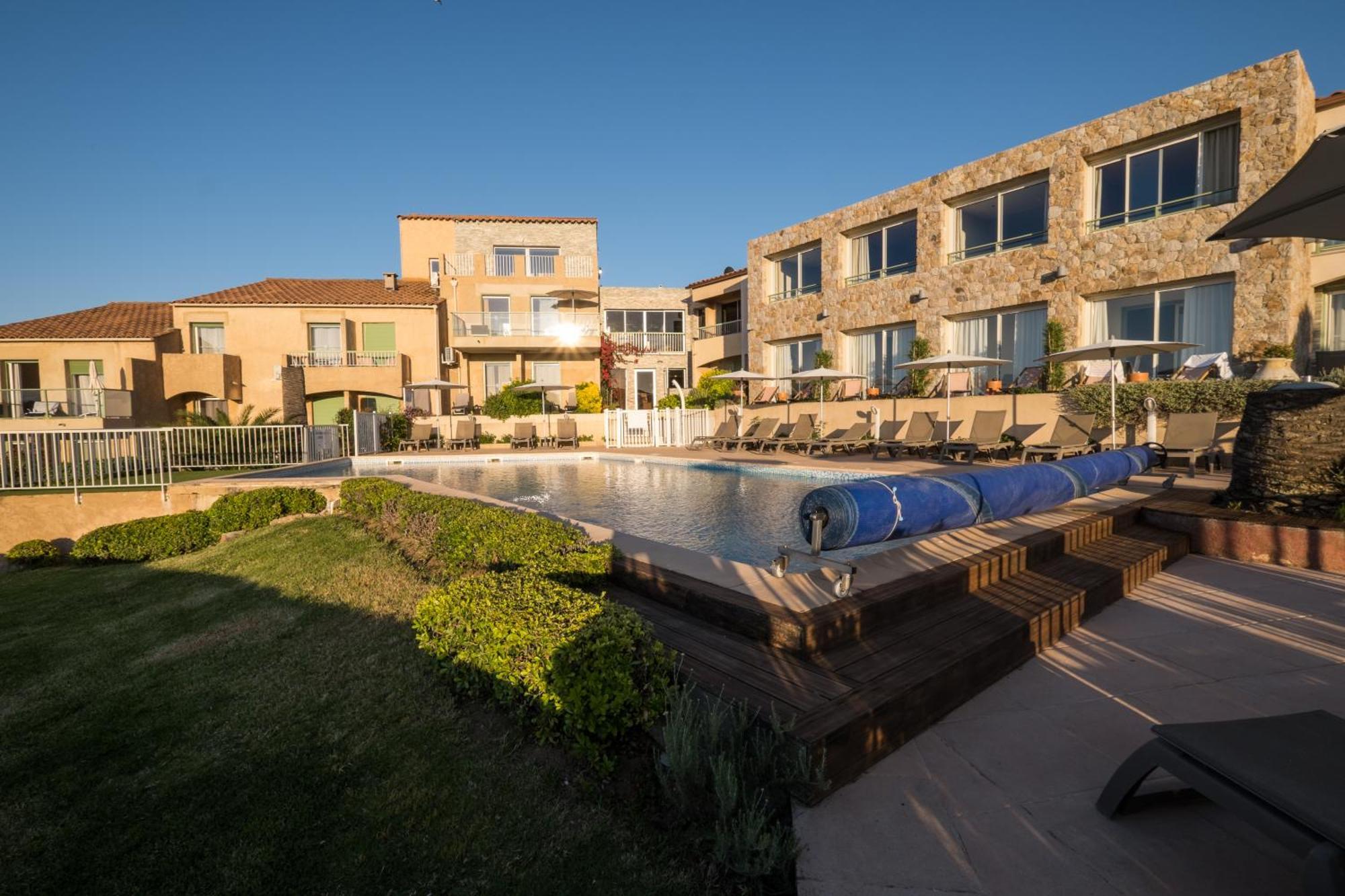 Hotel Funtana Marina LʼÎle-Rousse Dış mekan fotoğraf